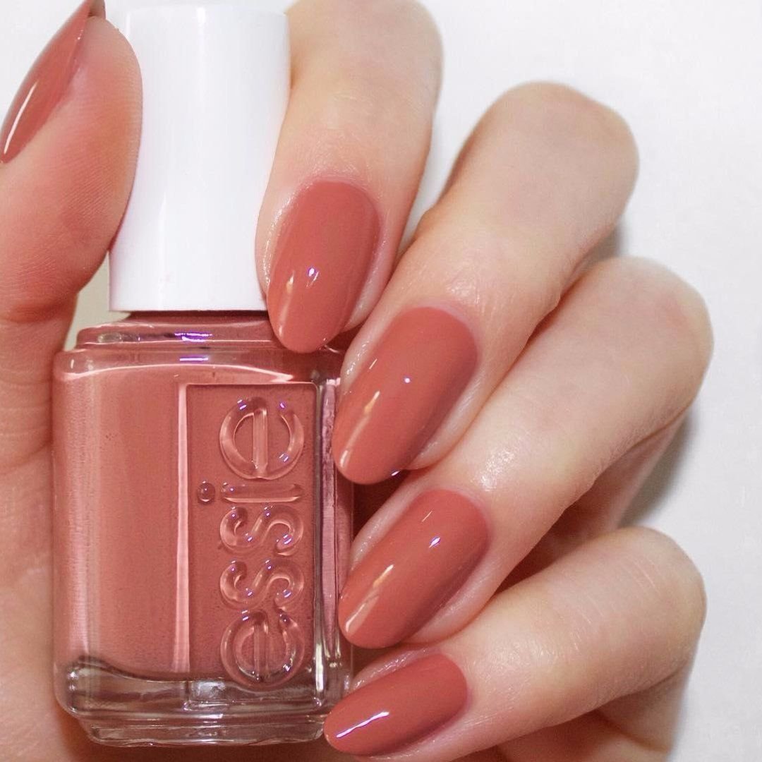 Терракотовый лак Essie