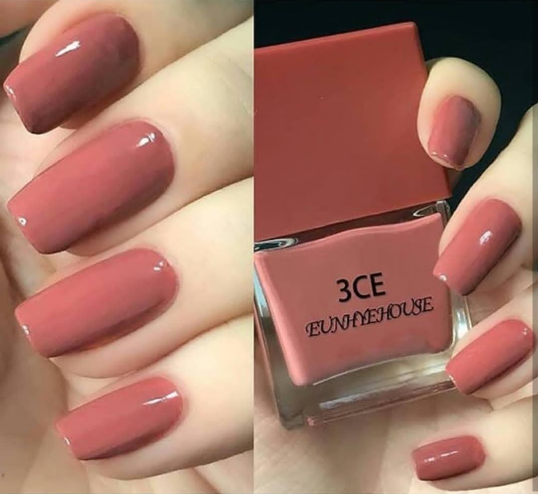 Терракотовый цвет ногтей