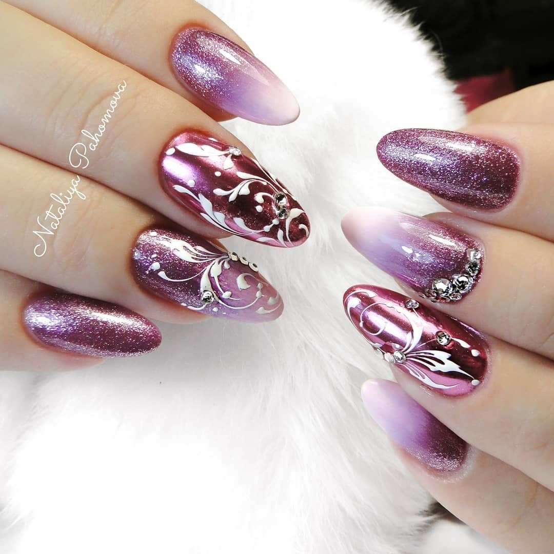 Маникюр кошачий глаз сиреневый