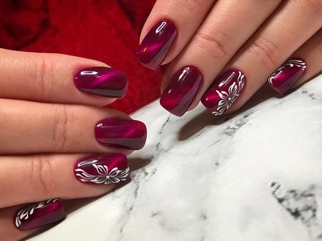 Шеллак на квадратные ногти