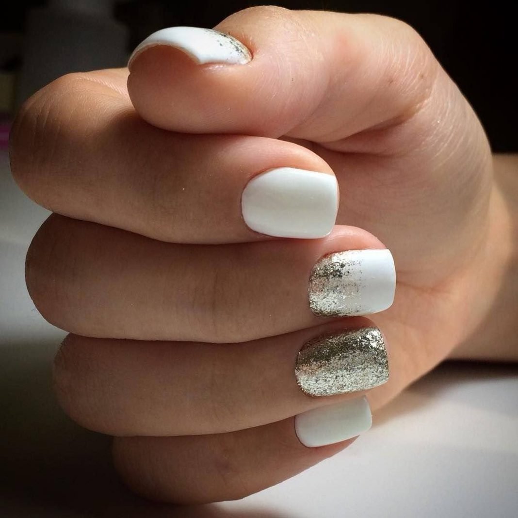 Голографические блестки для ногтей