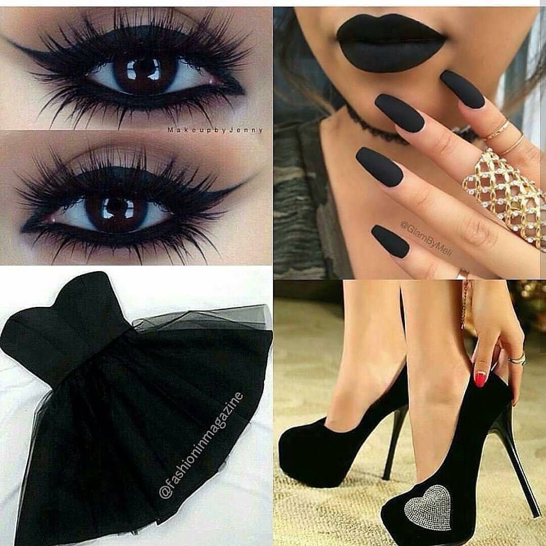 Красивый маникюр черный с белым