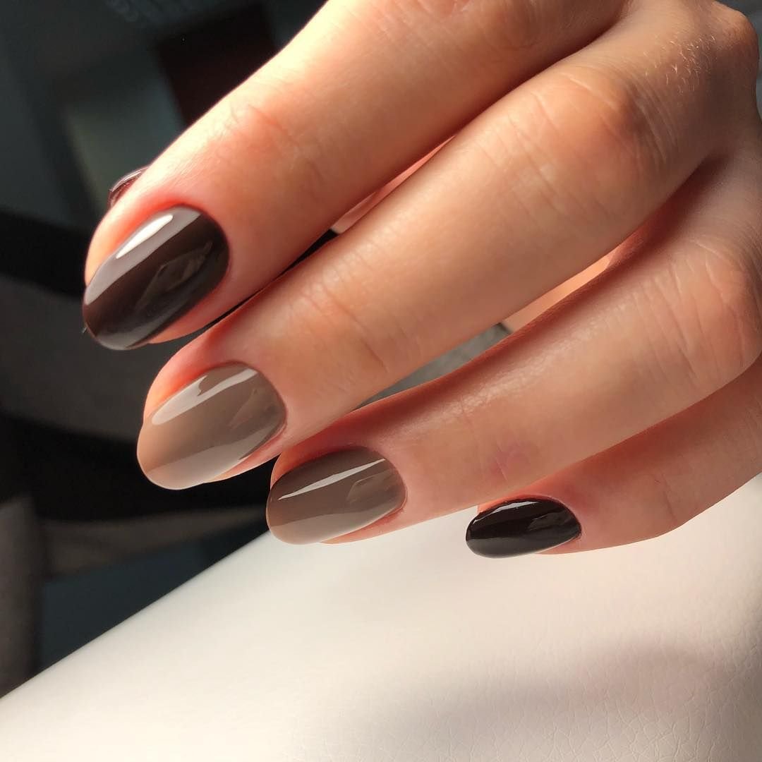 Маникюр от светлого к темному