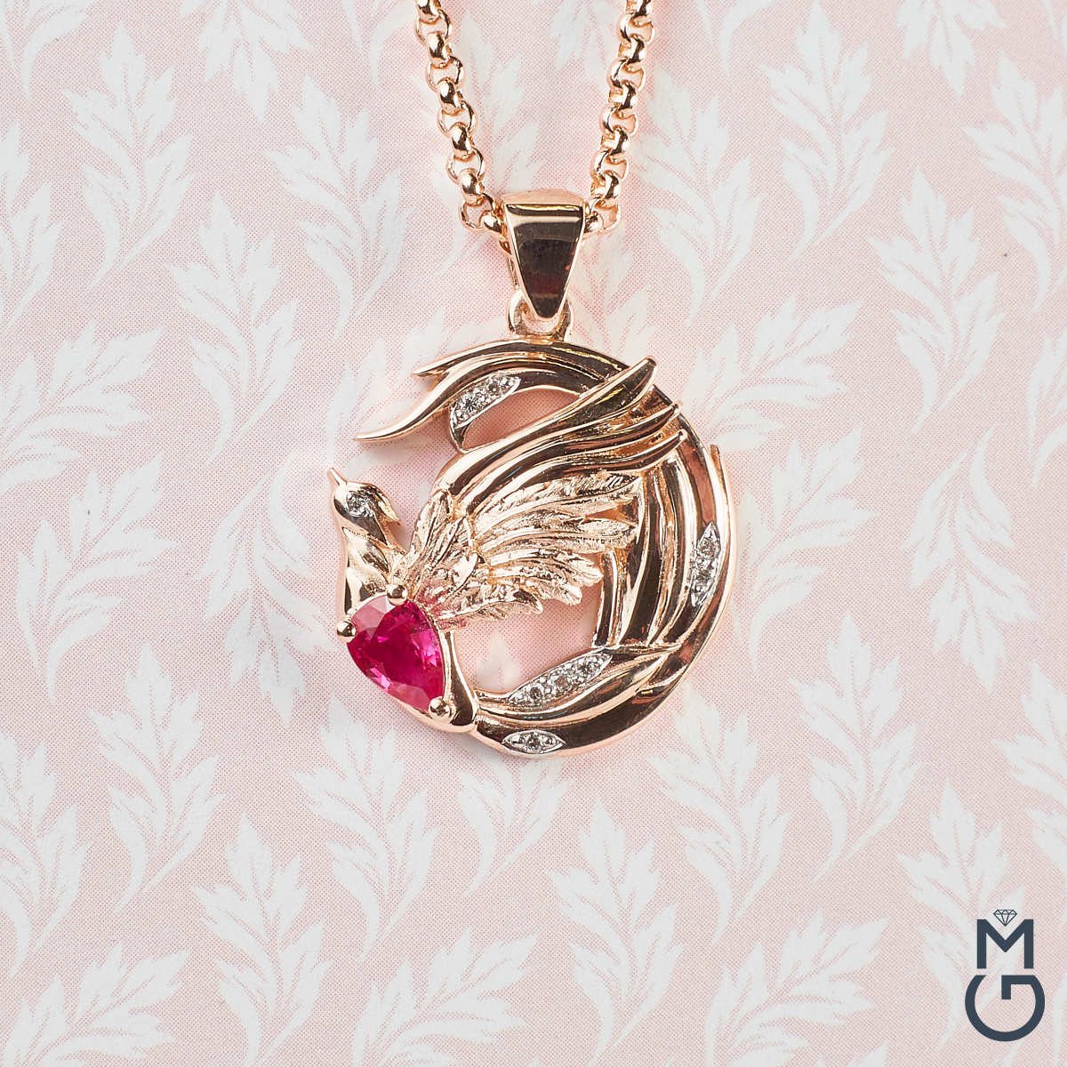 Золотая подвеска Феникс