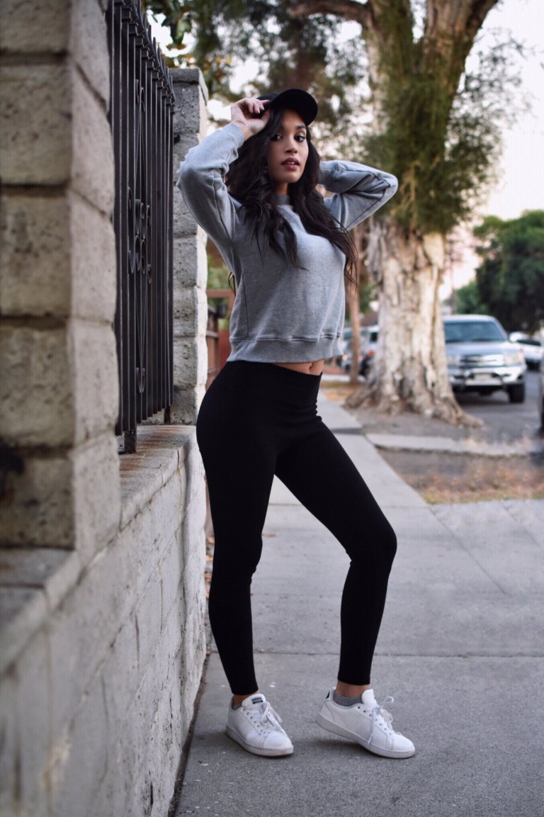 С чем носить легинсы