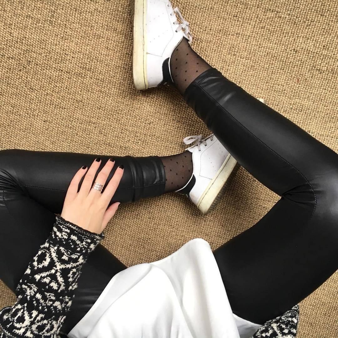 Образы с кожаными леггинсами
