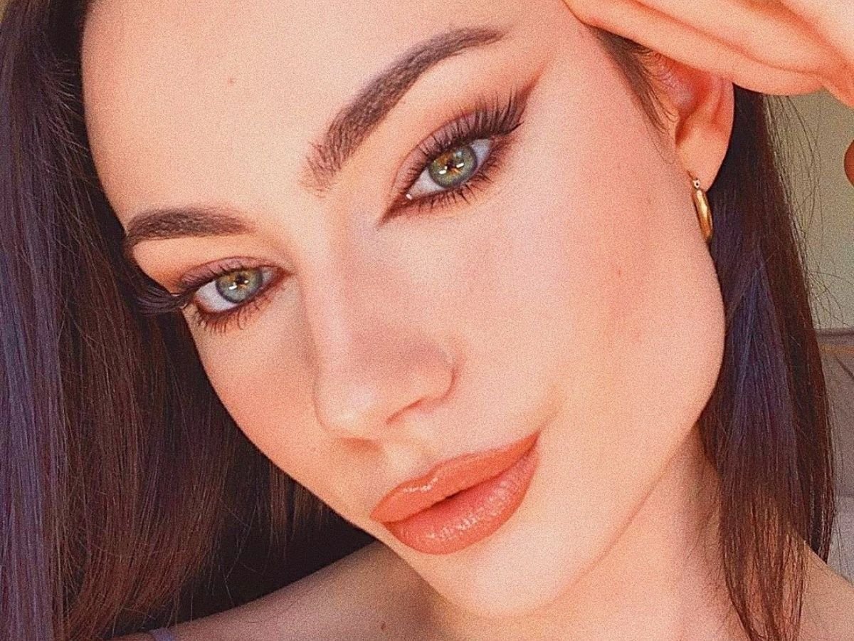 Красиво накрасить глаза тенями