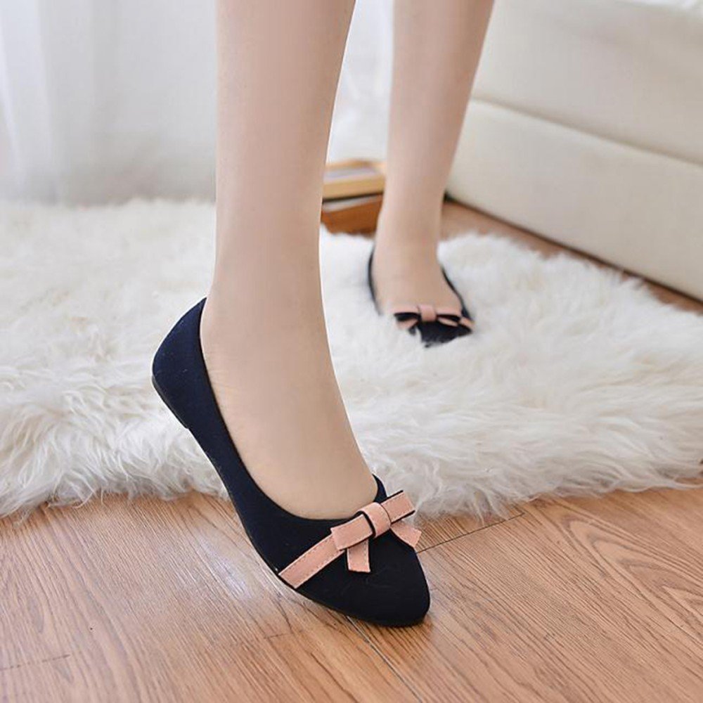 Балетки женские на ноге