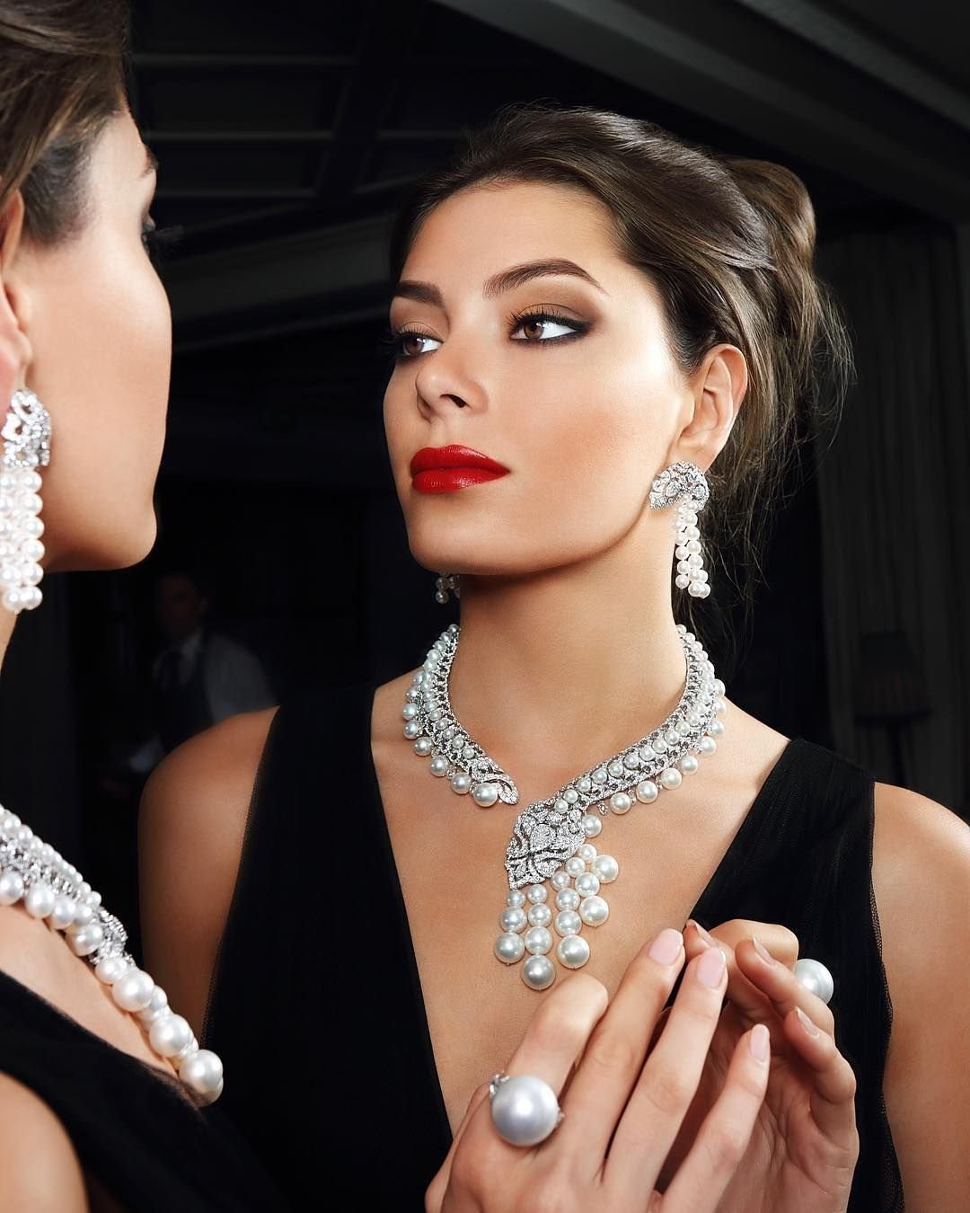 Бижутерия реклама