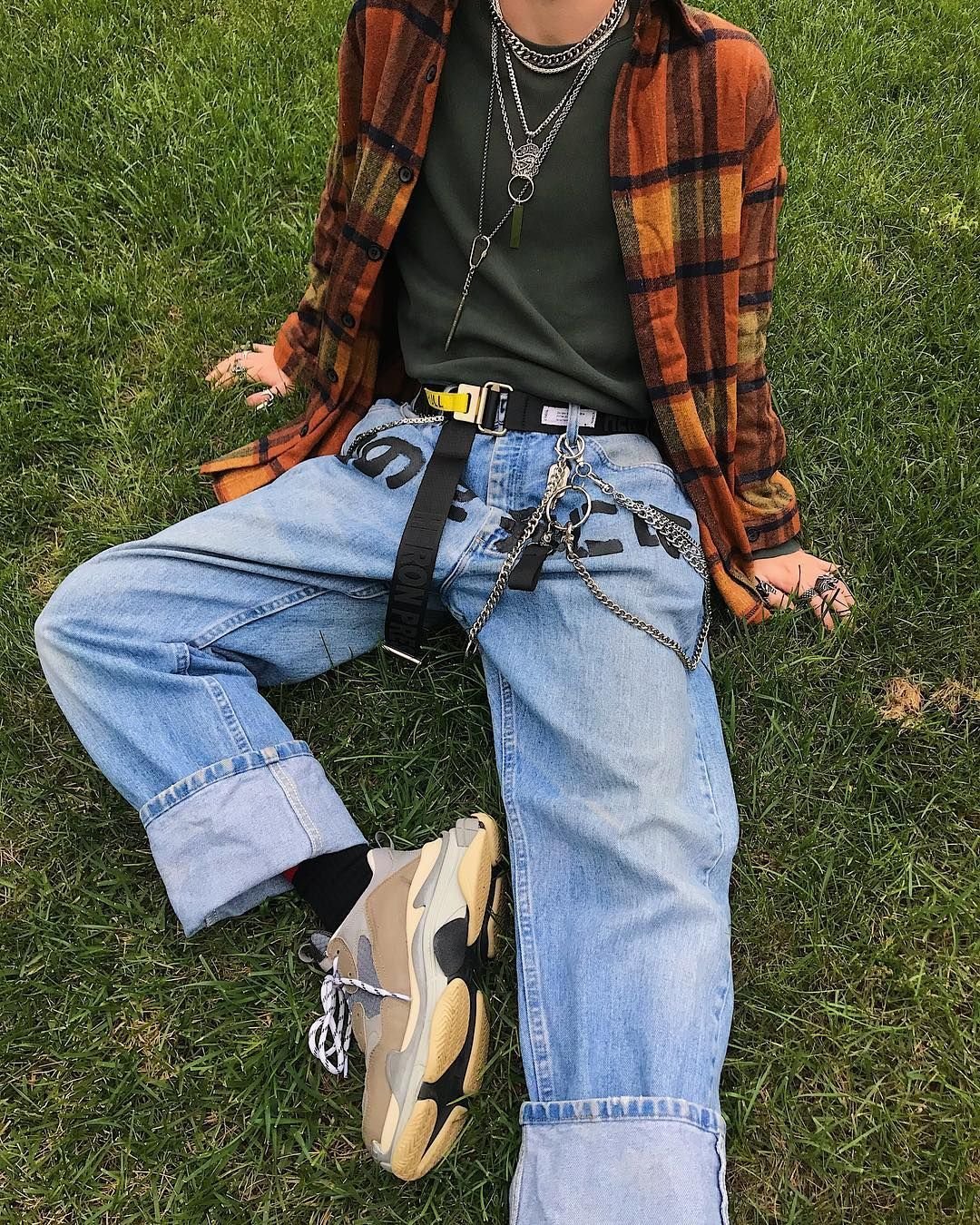 Красивые парни хипстеры