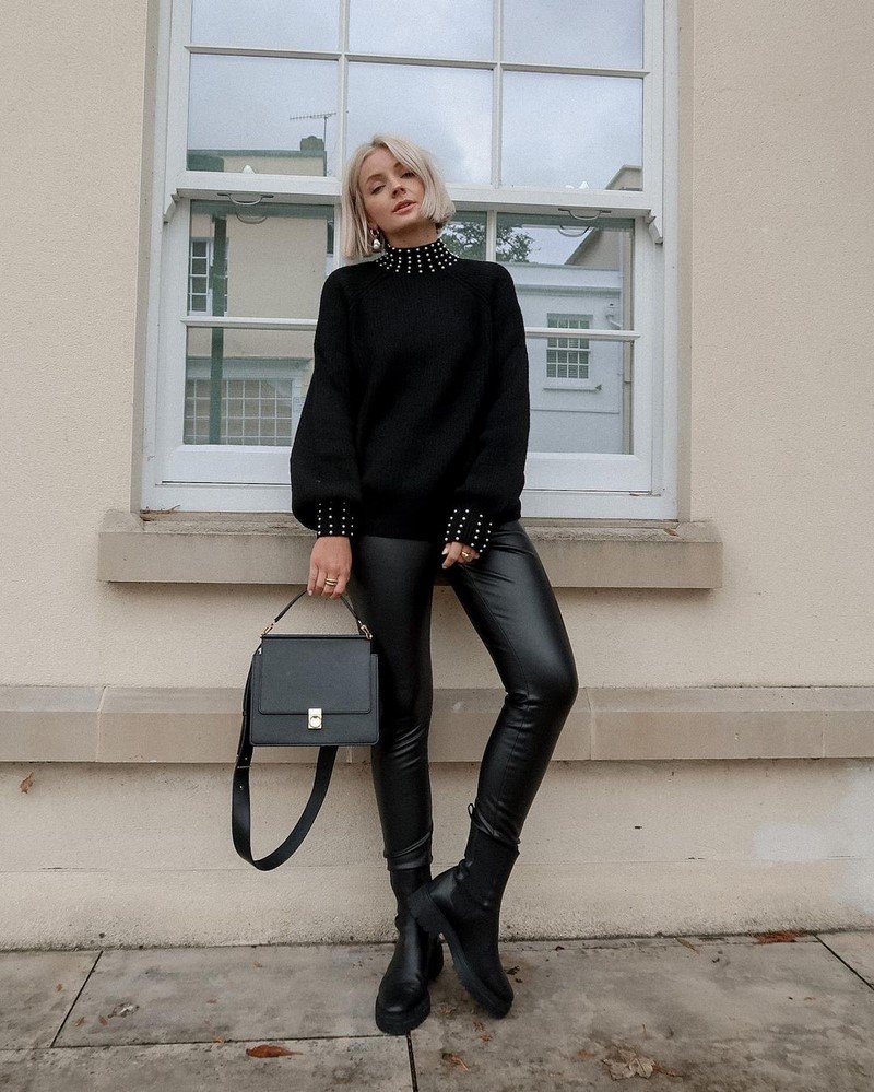 Тотал Блэк 2022 кожаный