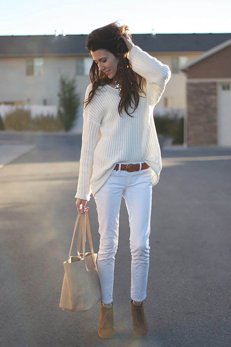 Блузка в красную полоску