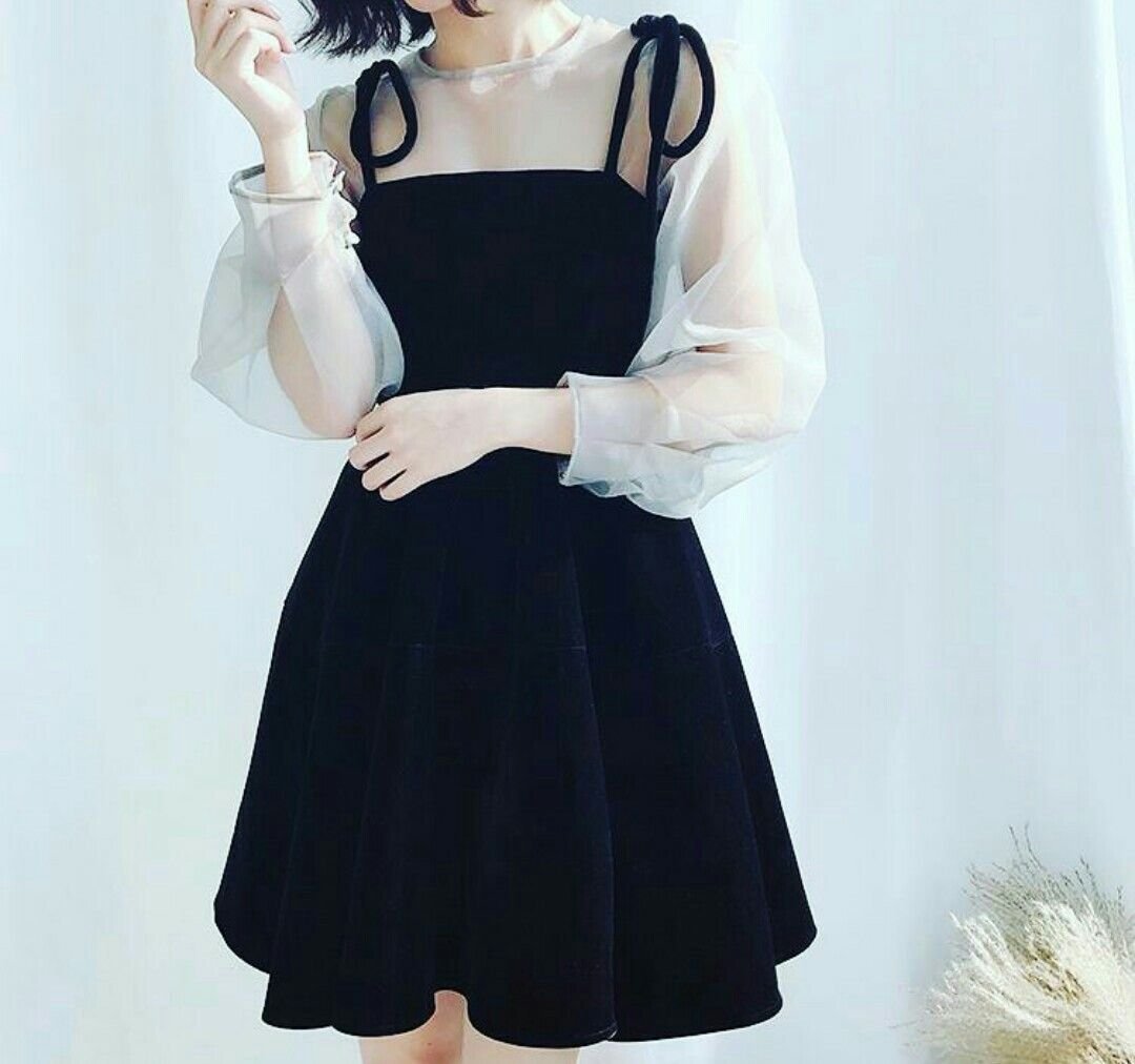 Милое черное платье