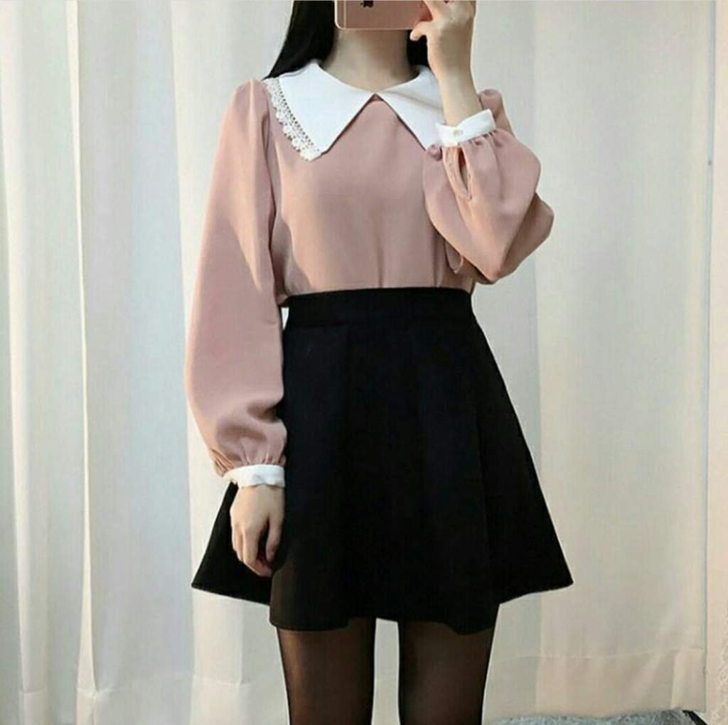 Эстетичная одежда в школу