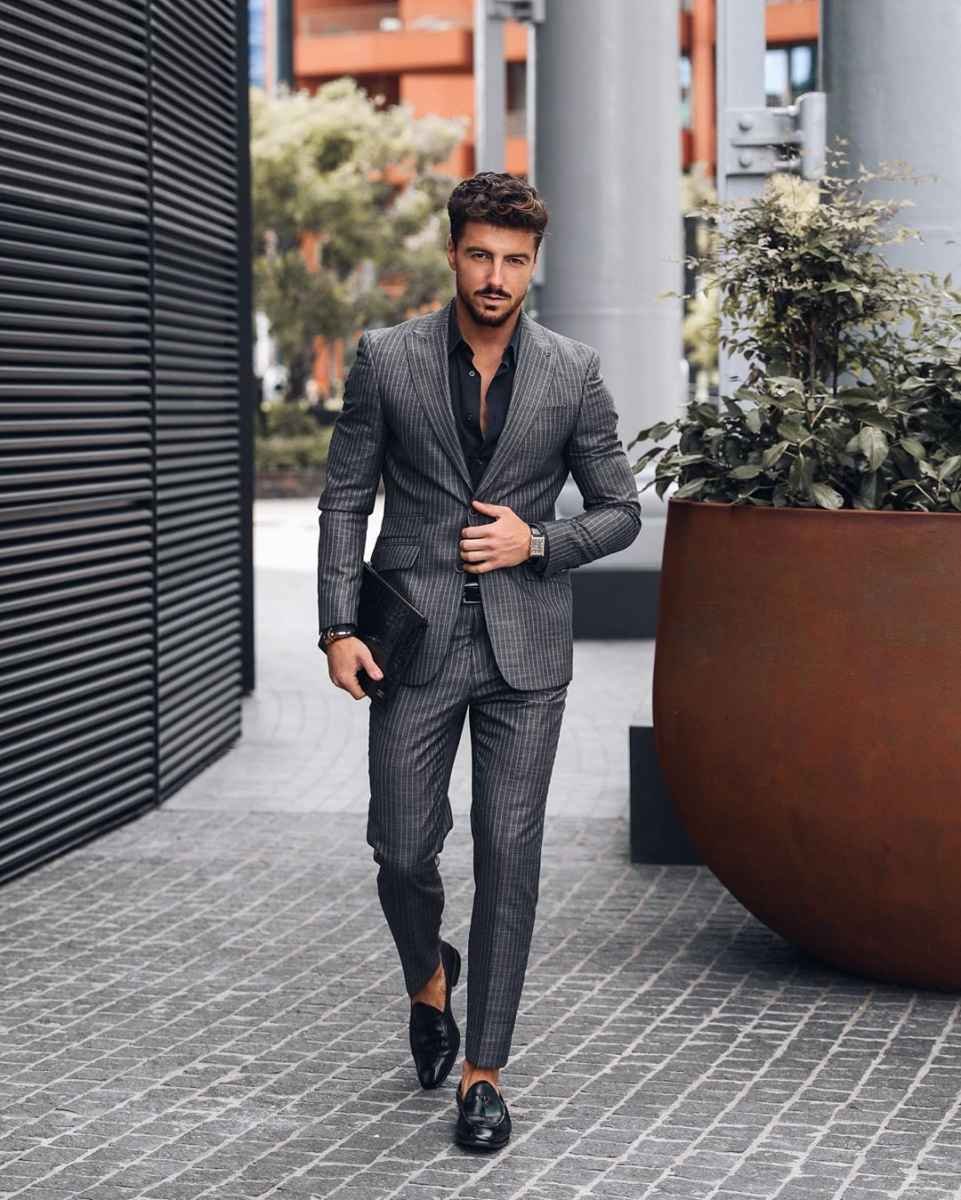 Мужские костюмы 2022