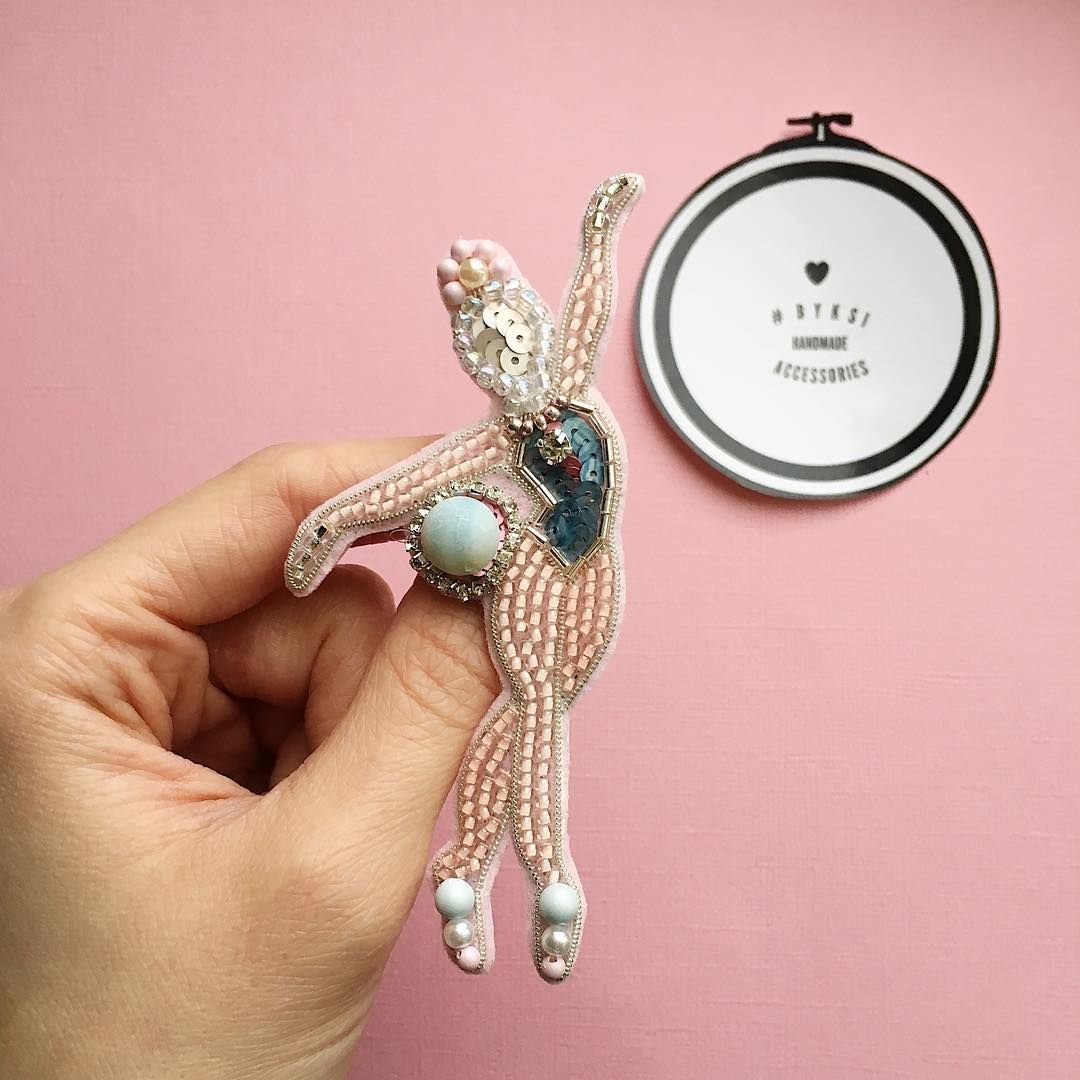 Серебряные подвеска Касатка