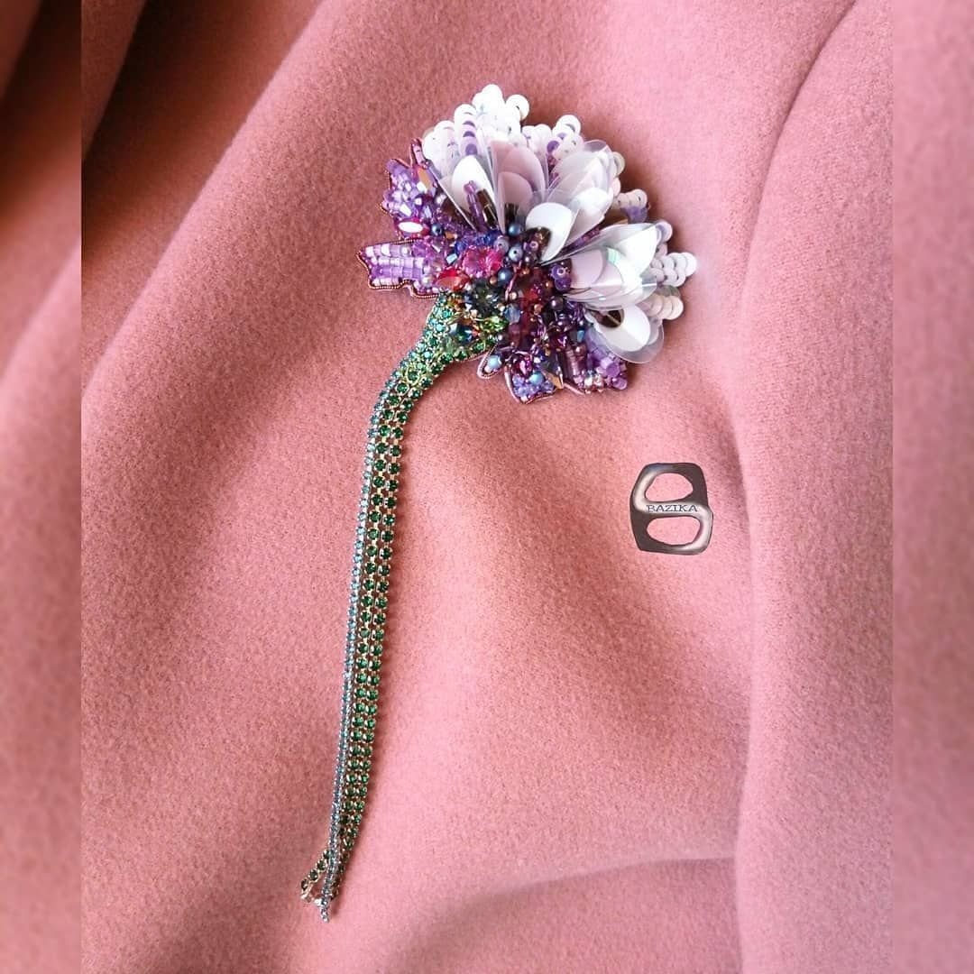 Брошь "цветок"