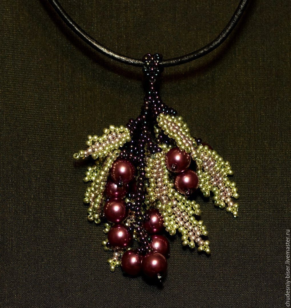 Бисерные кулоны