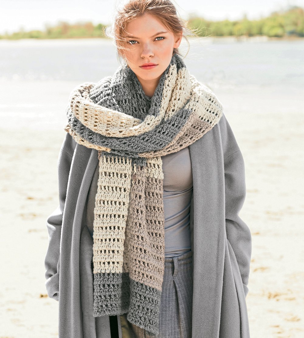 Шарф вязаный широкий