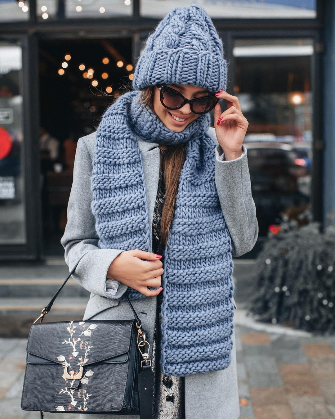 Британские вязаные снуды шапки