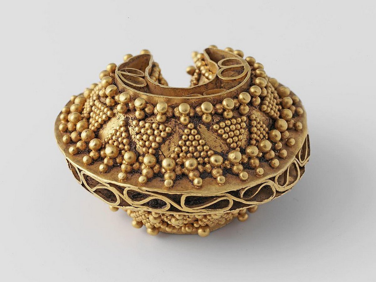 Зернь это в древней Руси