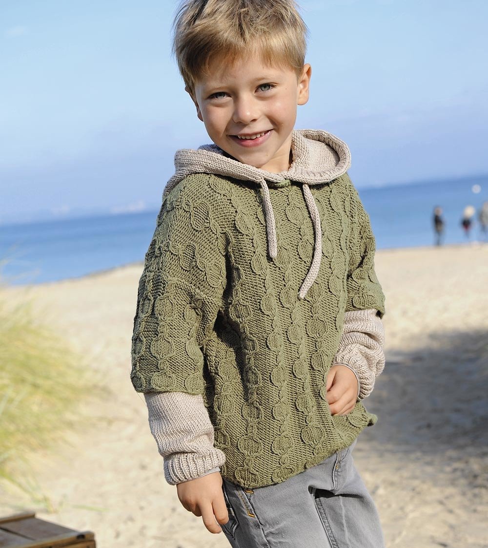 Детский свитер с ромбами