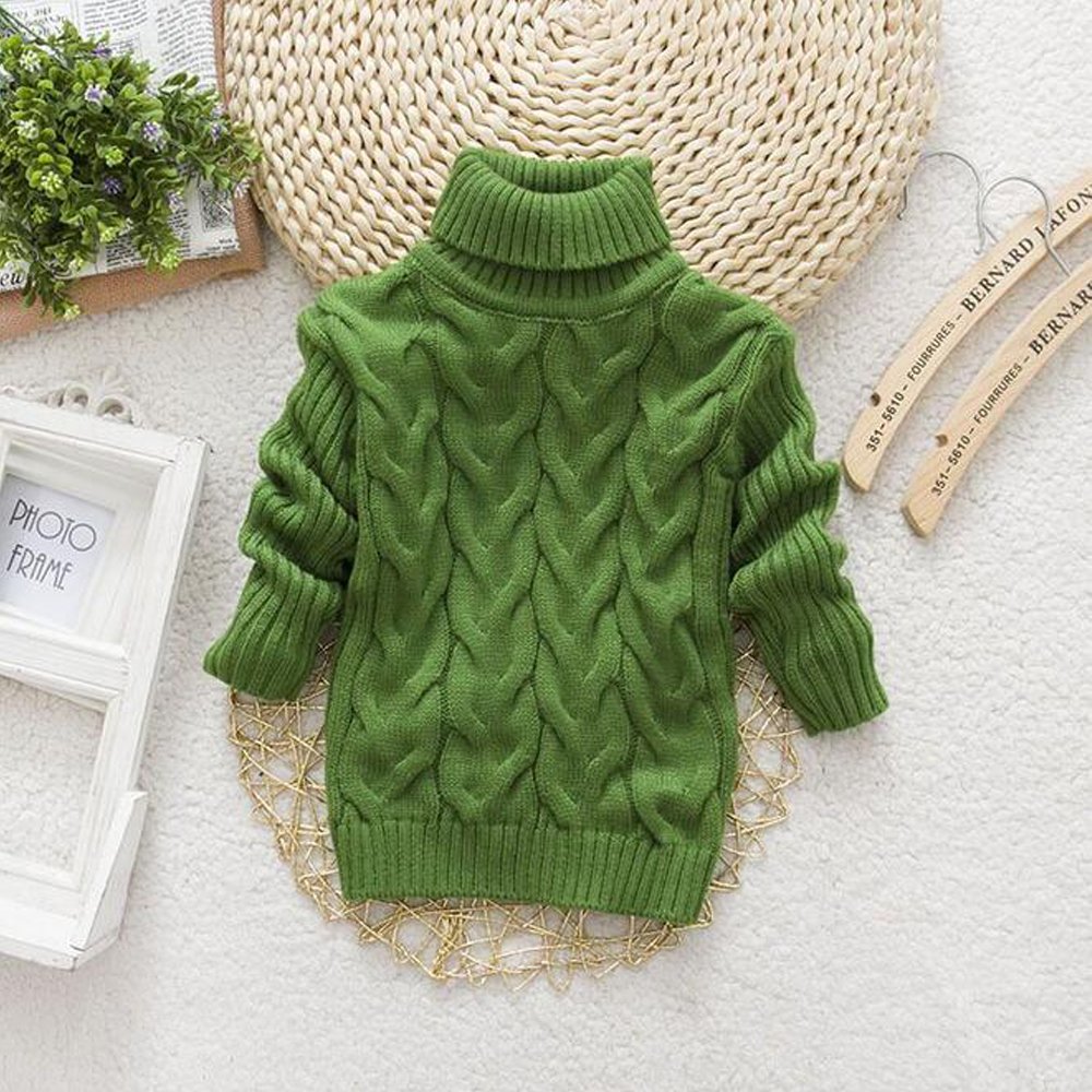 Детский белый свитер