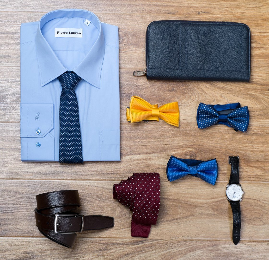 Фирменная рубашка с галстуком