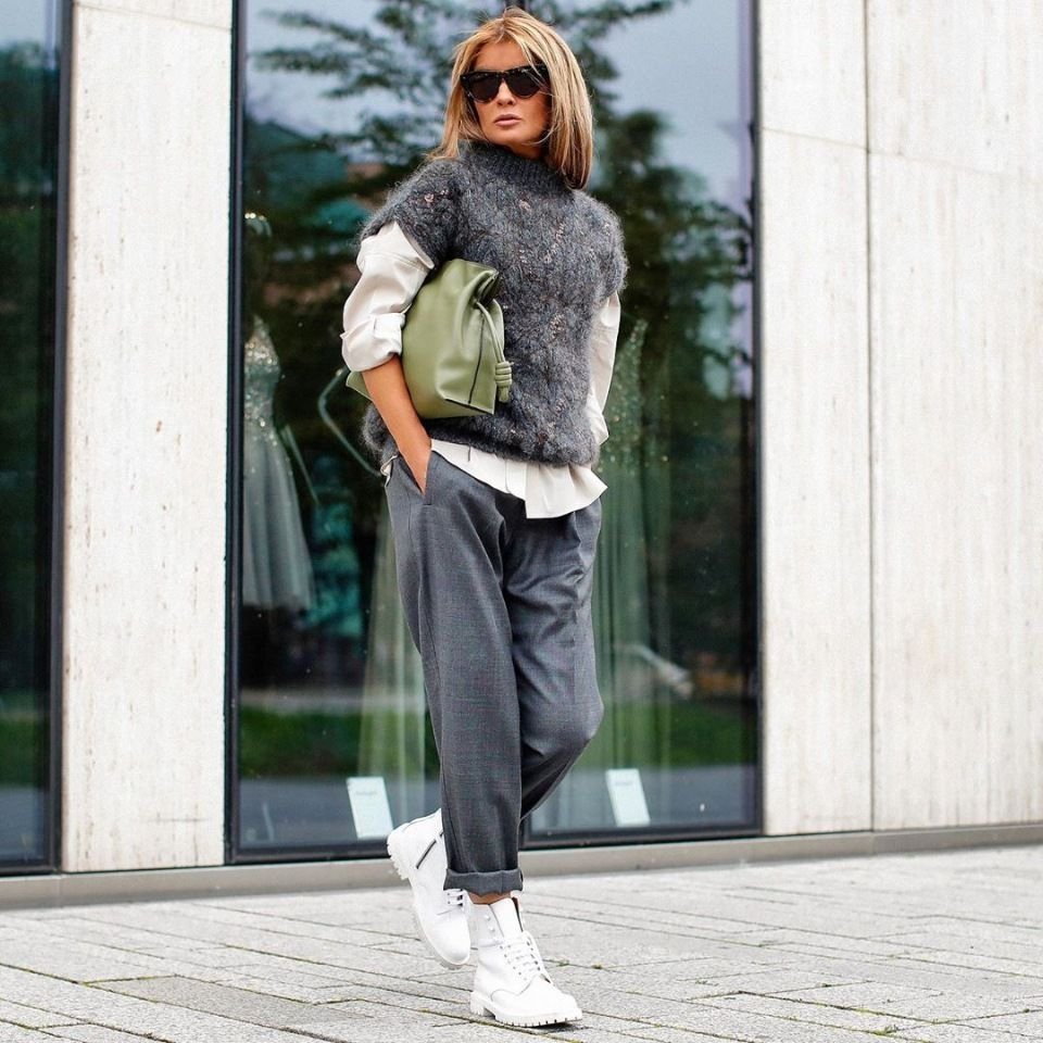 Трикотажные костюмы женские