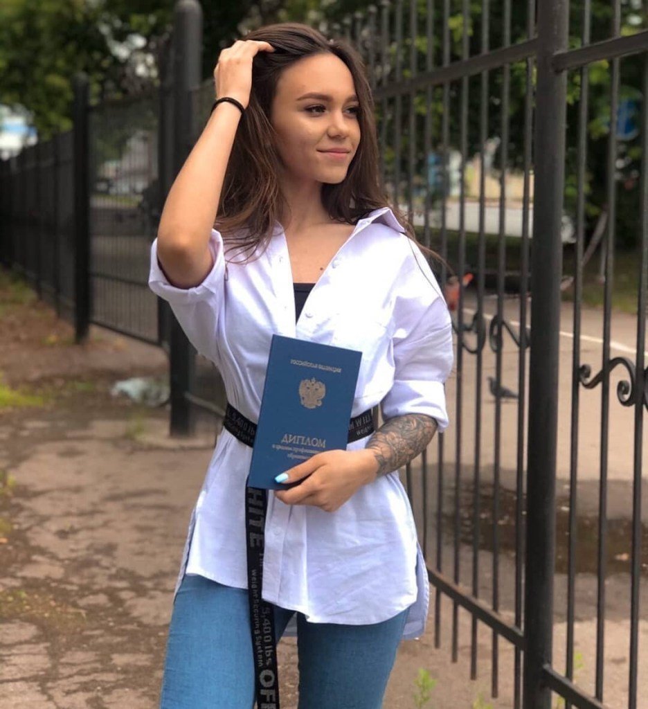 Красивые студентки