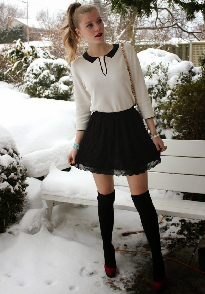 Высокие гольфы с юбкой