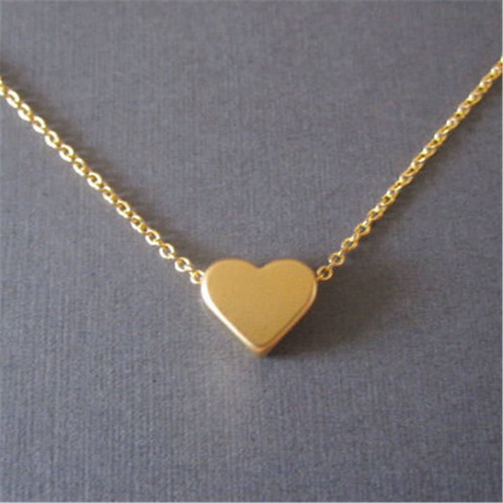 Золотое колье с сердечком