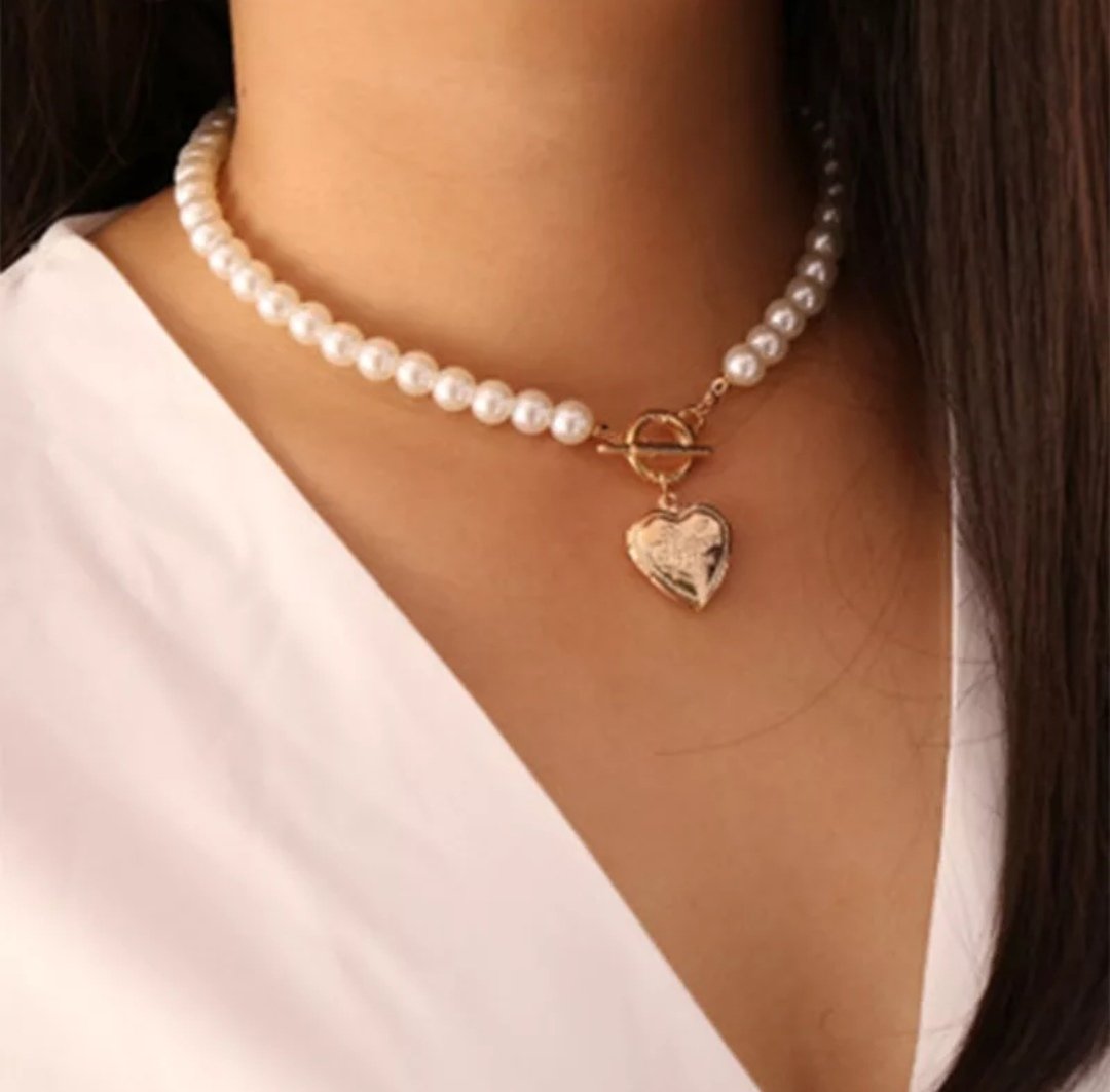 Стильные подвески на шею