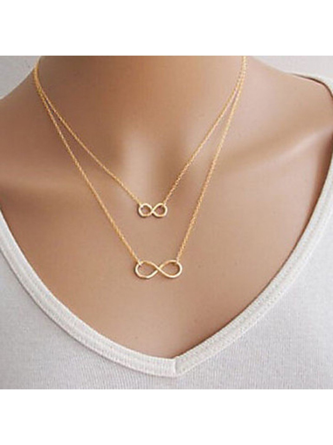 Кулон на цепочке