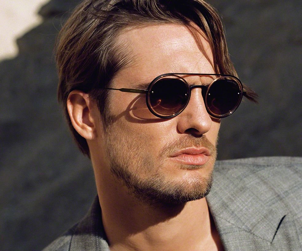 Солнцезащитные очки брутальные