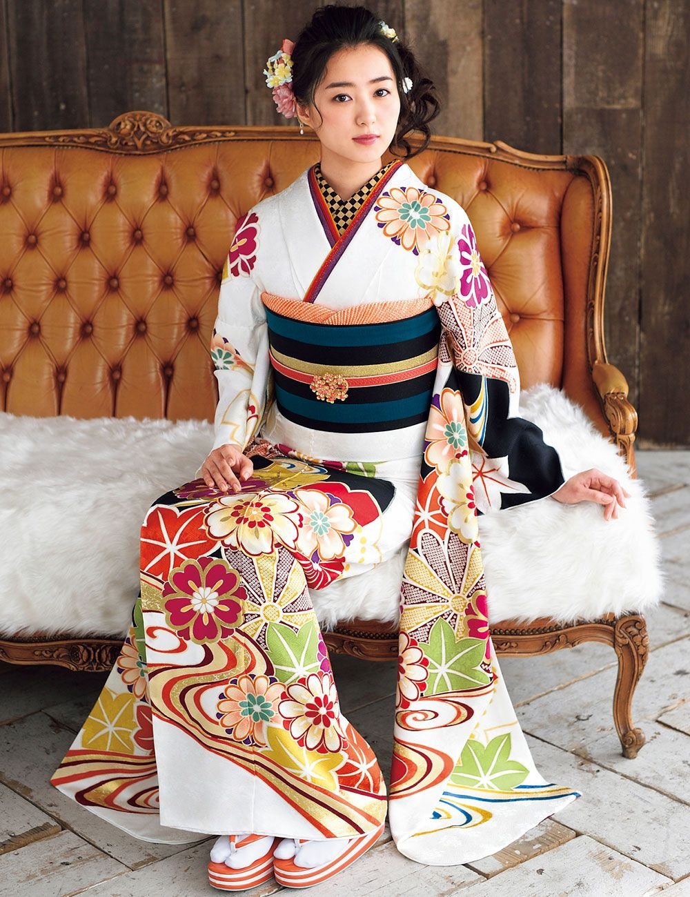 Японки в традиционной одежде