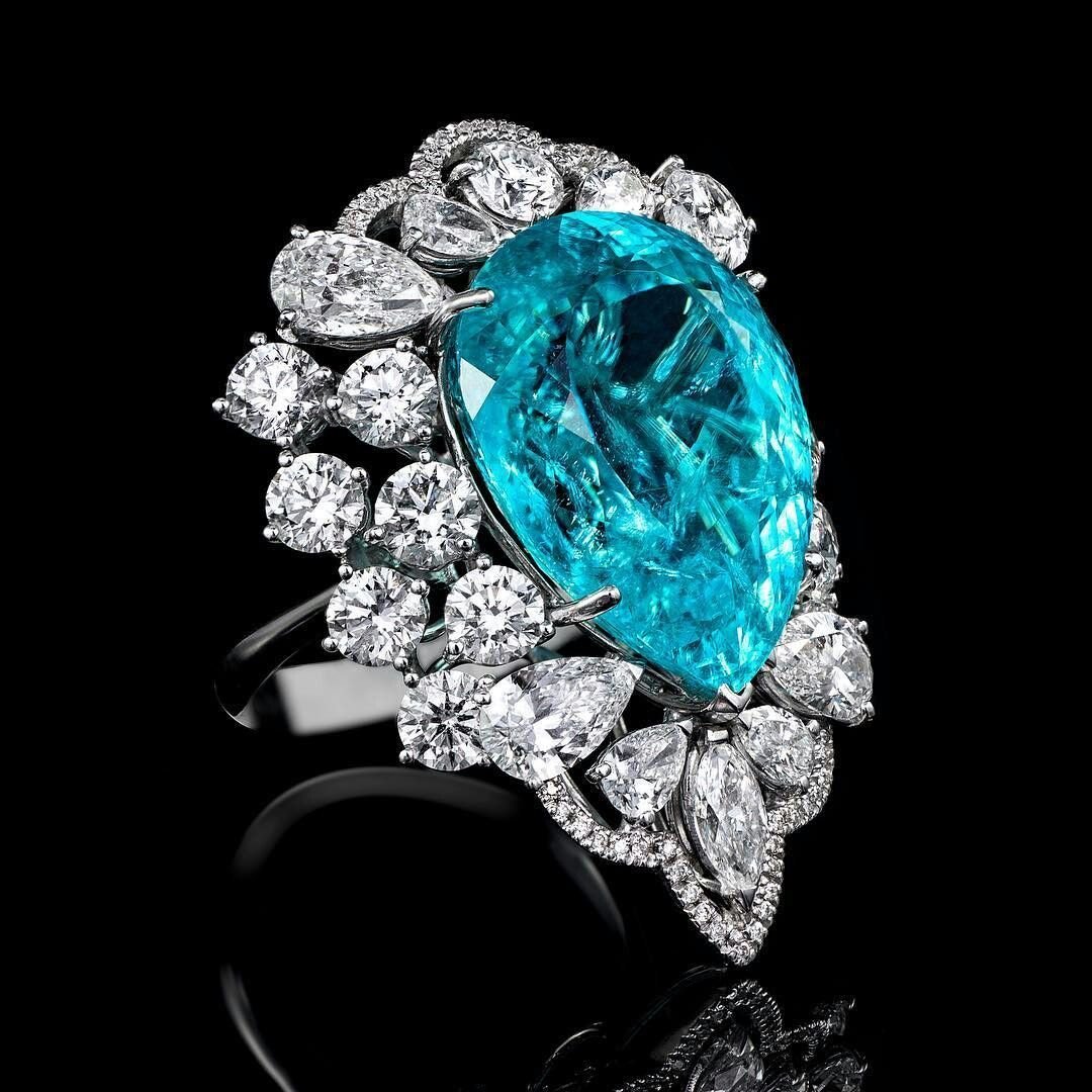 Колье Луи Виттон жемчуг