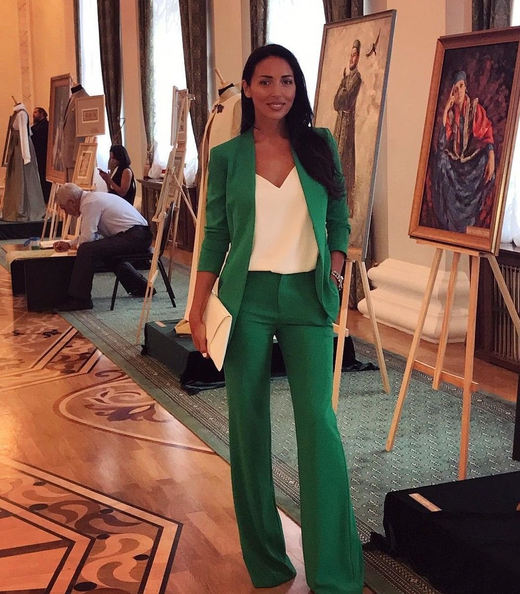 Алсу образы 2022