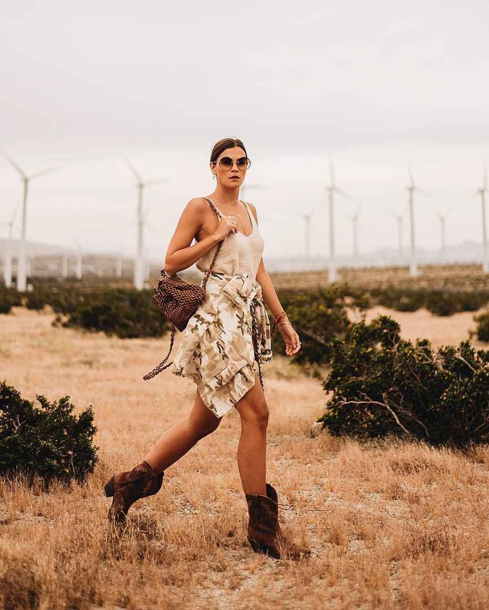 Сапоги казаки стрит стайл