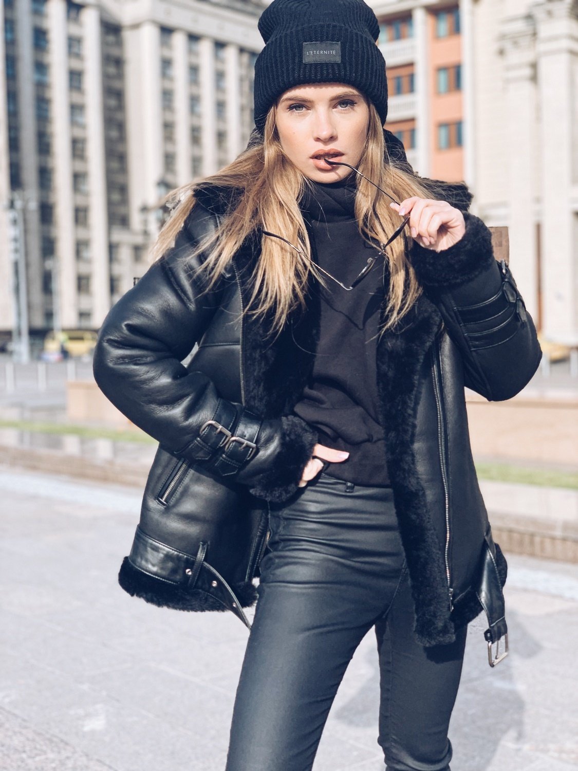 Девушка в зимней одежде