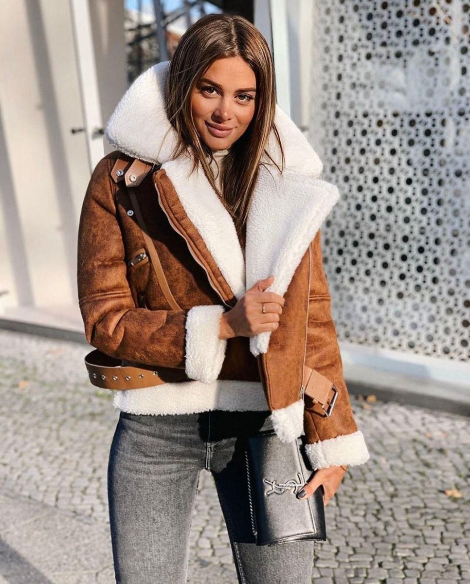 Дубленка с кожаной юбкой