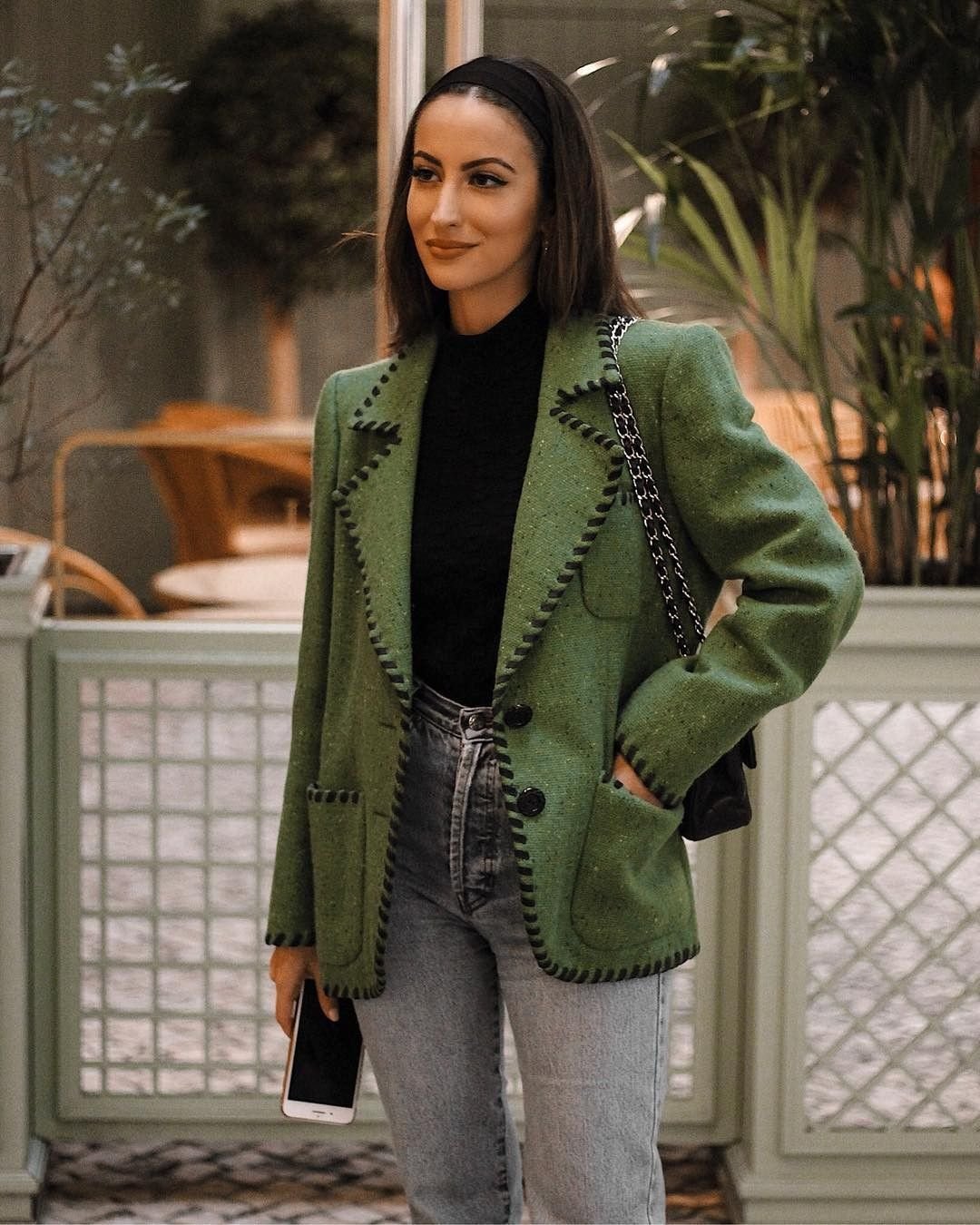 Желто зеленый образ