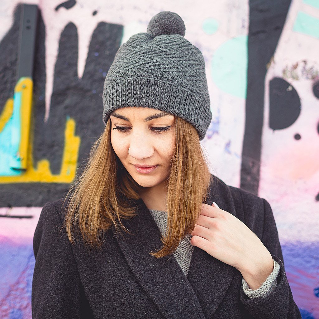 Шапка Дарья вязаная