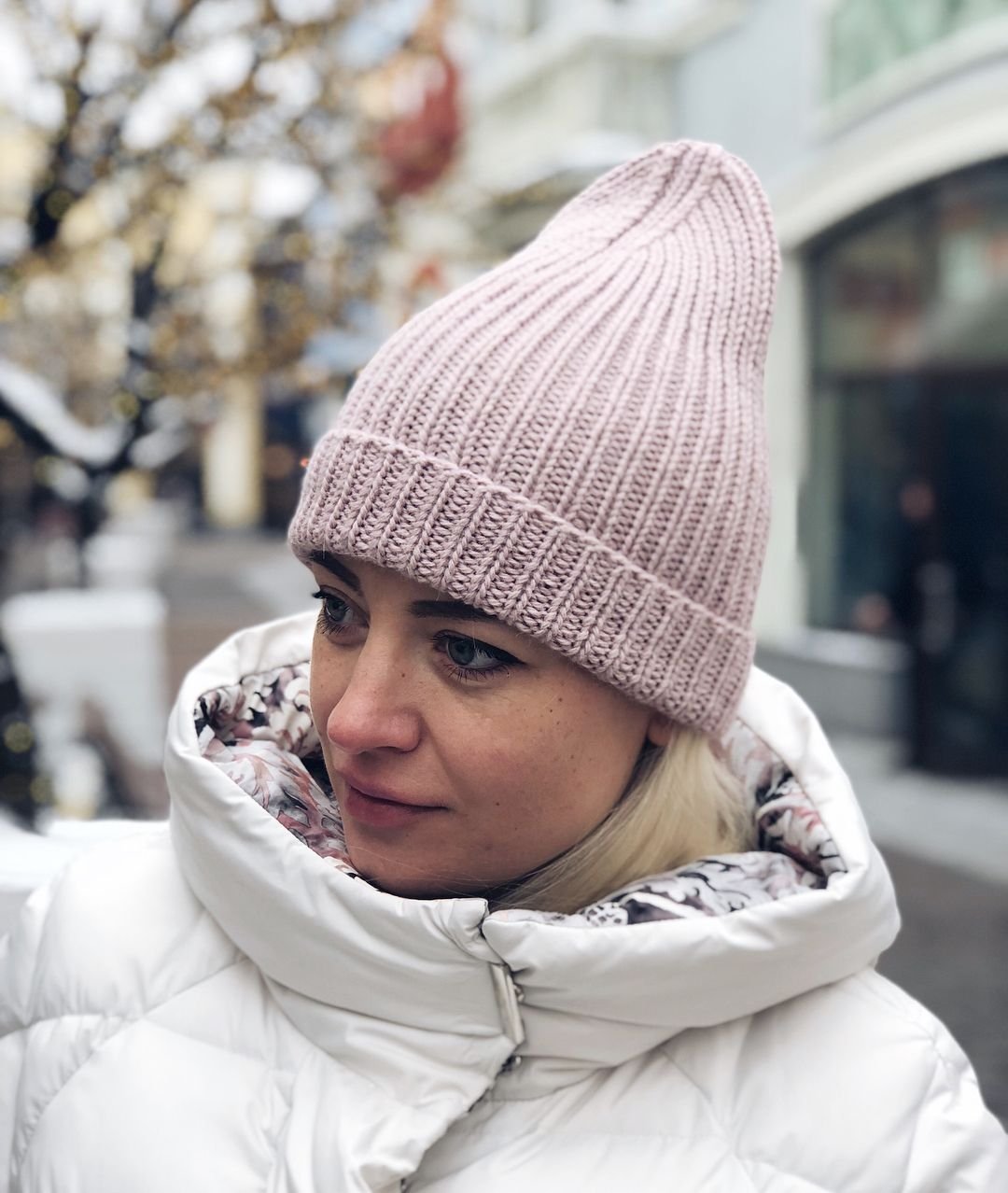 Необычные вязаные шапки