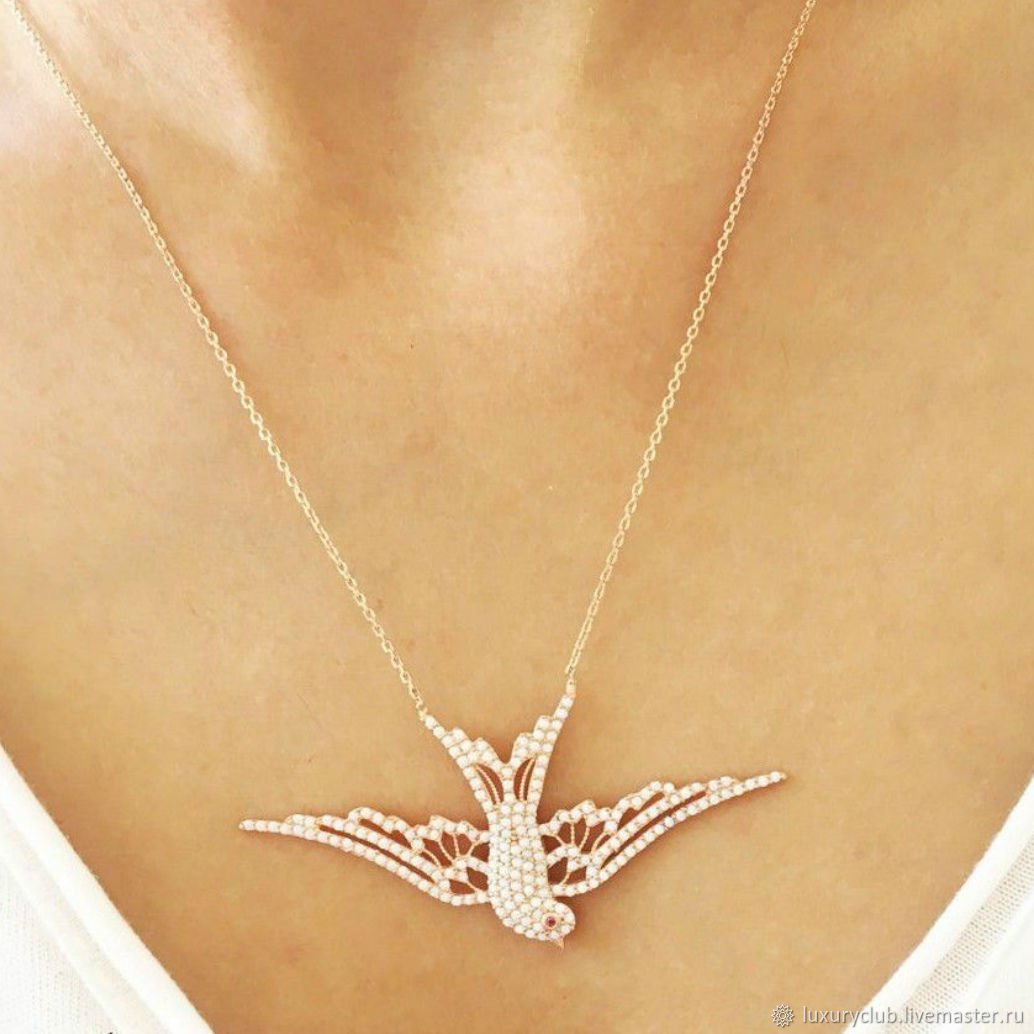 Кулон Ласточка