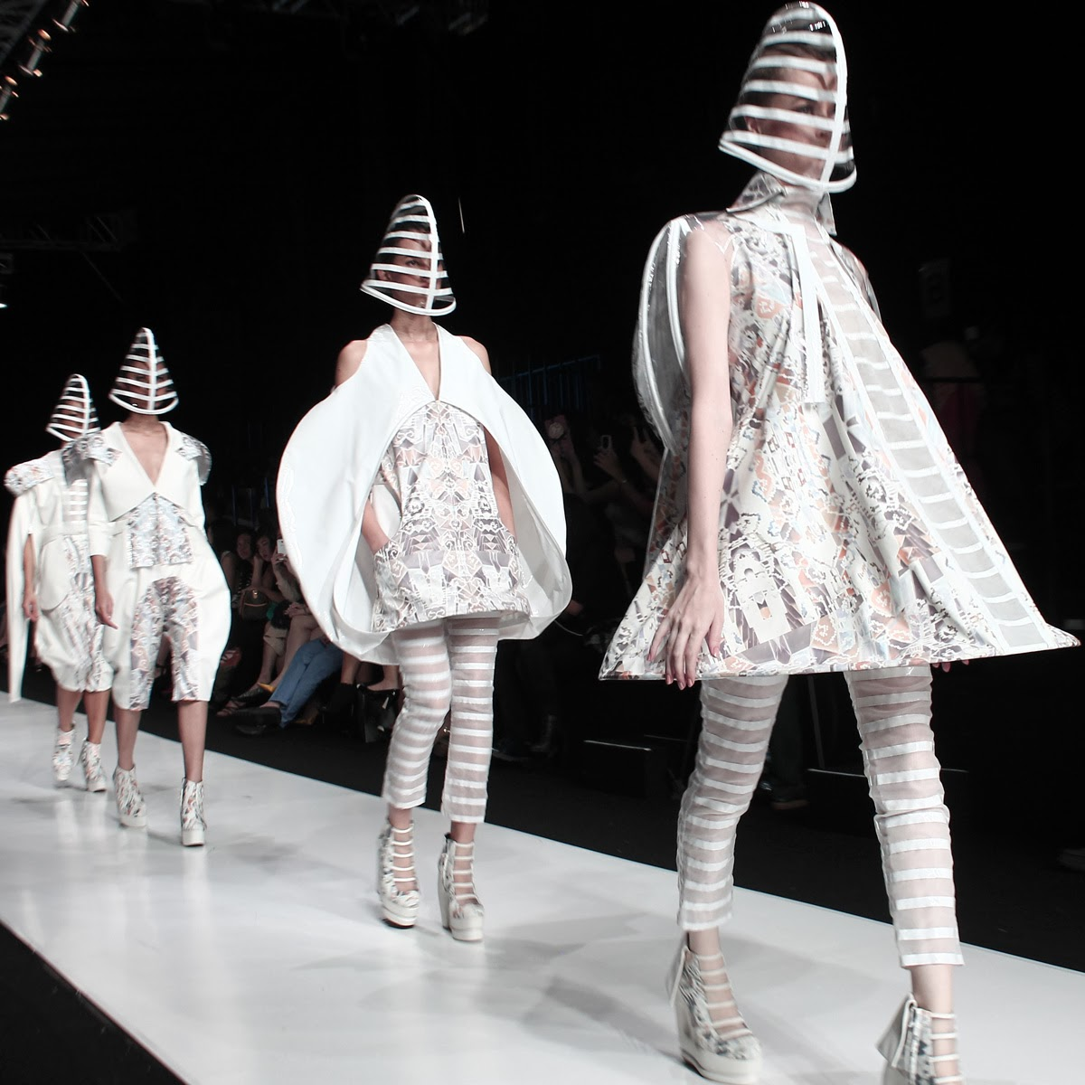 Авангардный стиль одежды мужской