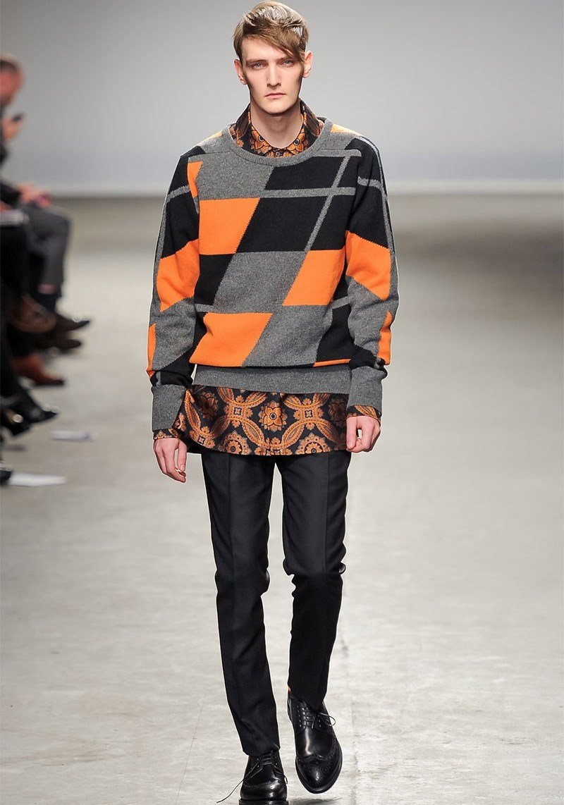 Яркая одежда для мужчин