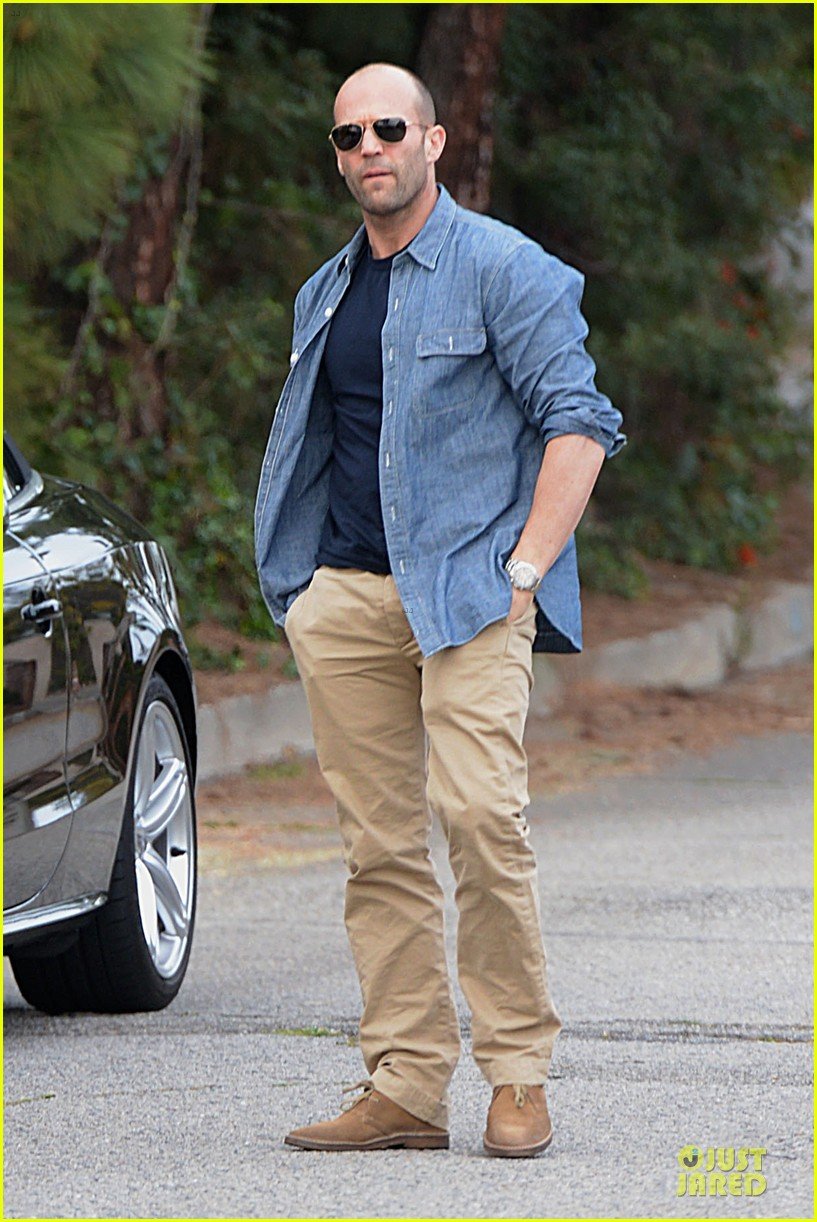 Джейсон Стэтхэм в футболке поло