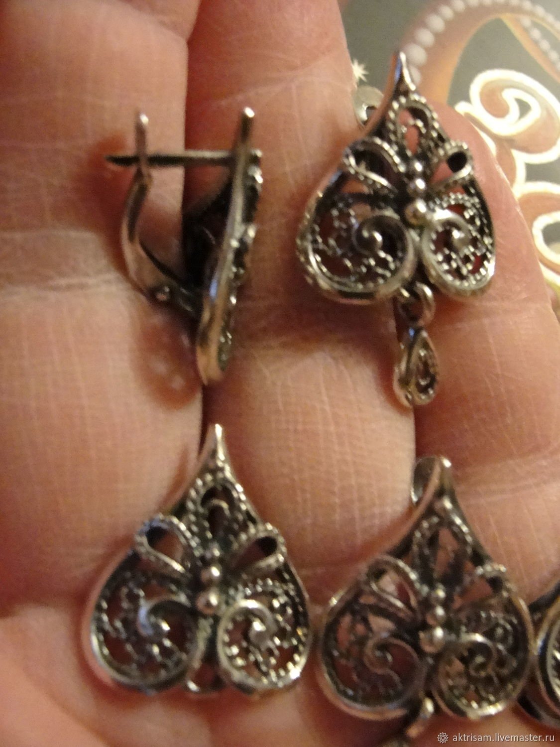 Серьги мельхиор с нефритом