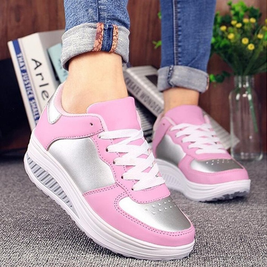 Кроссовки женские